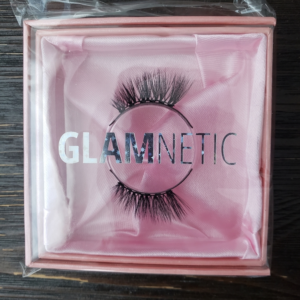 Glamnetic Honey Lash